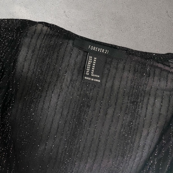 F21 BLACK SHEER GLITTERY TOP - Picture 2 of 2